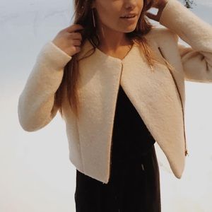 Banana Republic winter cropped wool jacket